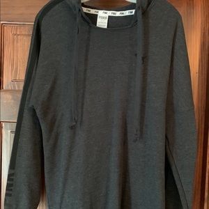 Women’s sweatshirt